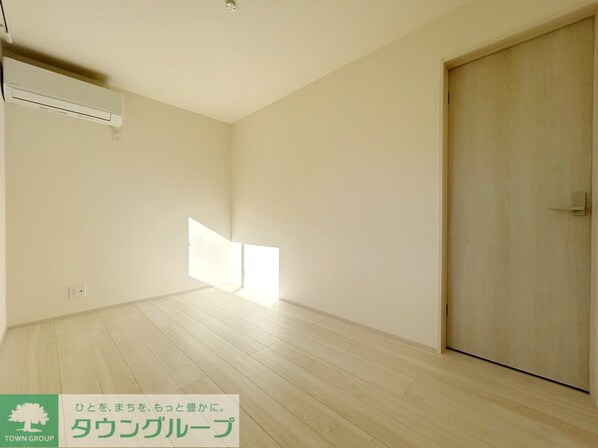 ガレージハウス久喜青毛の物件内観写真